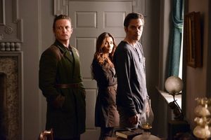 David Lyons, Daniella Alonso, Billy Burke @ BroadwayWorld David Lyons, Daniella Alonso, Billy Burke Photo