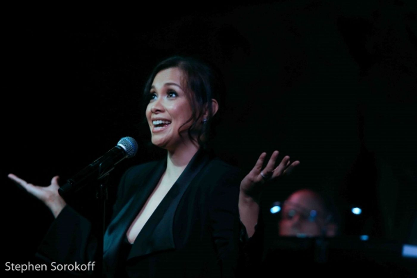 Photo Coverage: Lea Salonga Brings BACK TO BEFORE to Cafe Carlyle  Image