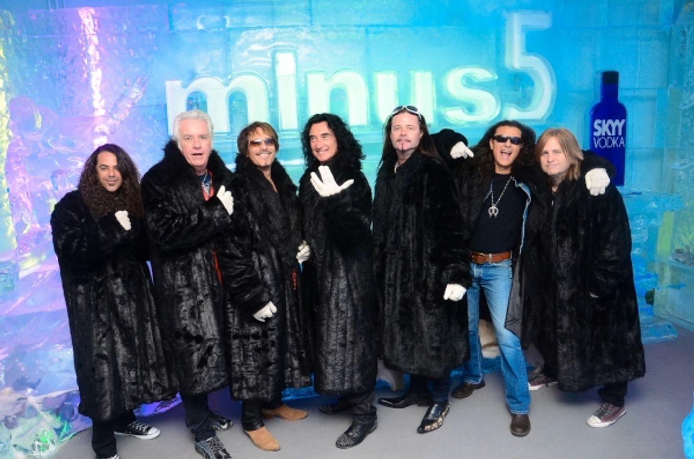 Photo Flash: Raiding the Rock Vault Unveils Signature Drink at Minus5 Ice Bar  Image