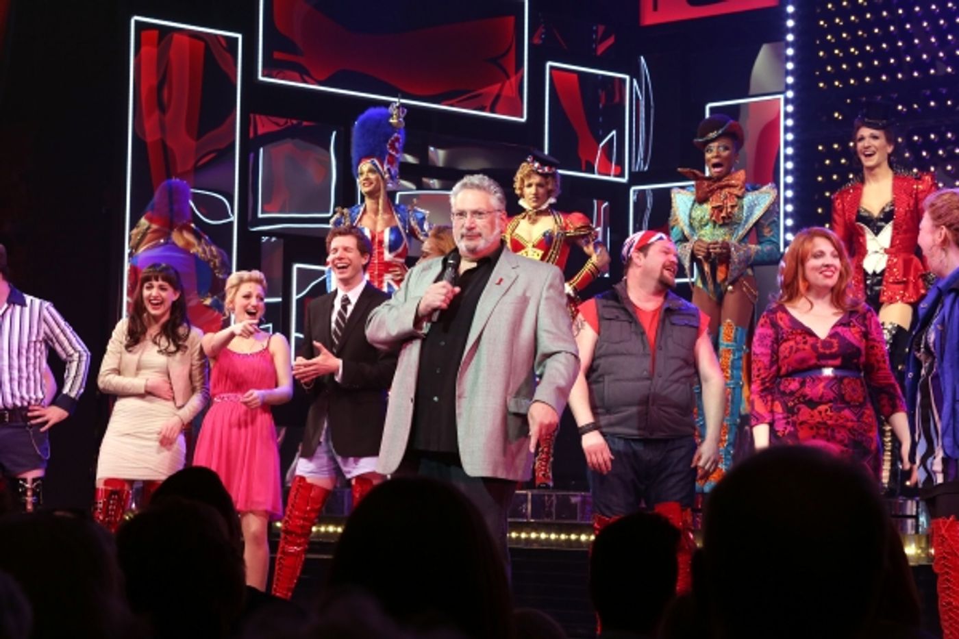 Photo Coverage: Harvey Fierstein and KINKY BOOTS Celebrate the Brooklyn Diner's New 'Harvey Hot Dog'!  Image