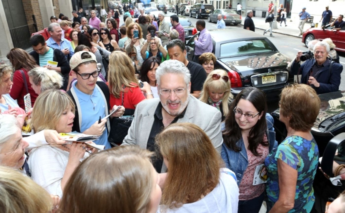 Photo Coverage: Harvey Fierstein and KINKY BOOTS Celebrate the Brooklyn Diner's New 'Harvey Hot Dog'!  Image