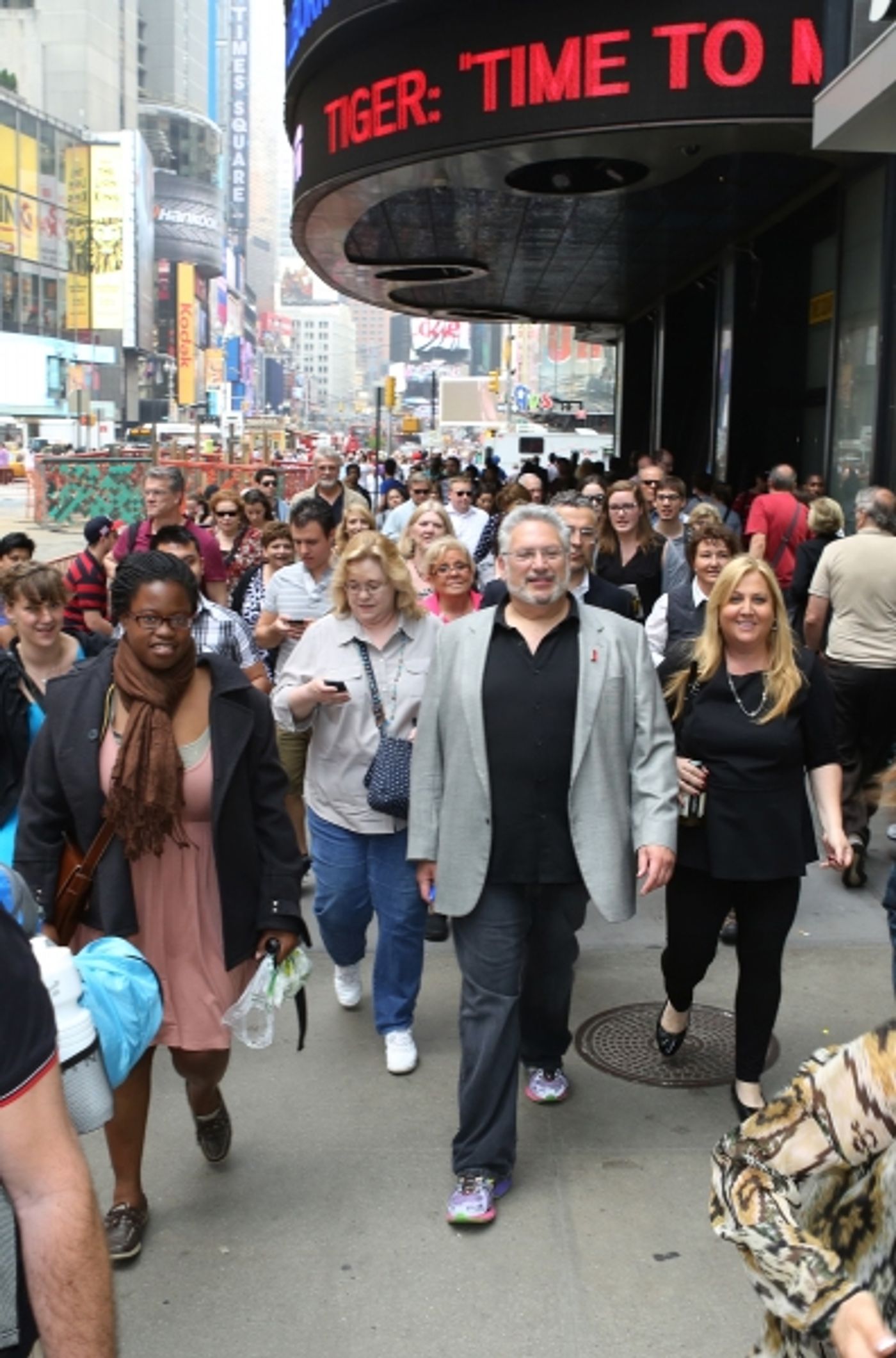 Photo Coverage: Harvey Fierstein and KINKY BOOTS Celebrate the Brooklyn Diner's New 'Harvey Hot Dog'!  Image