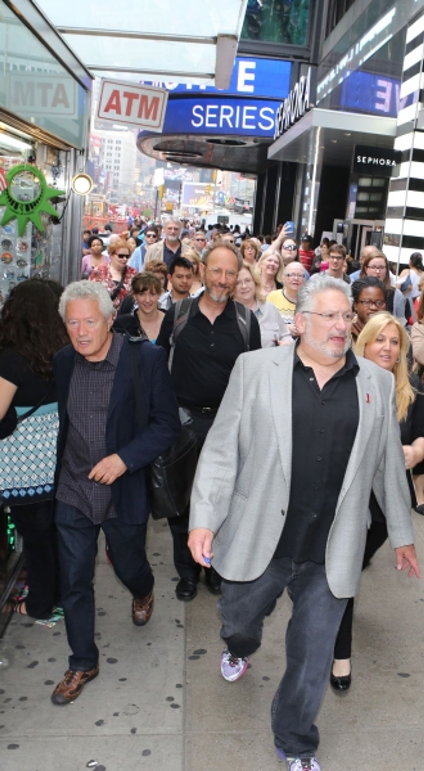 Photo Coverage: Harvey Fierstein and KINKY BOOTS Celebrate the Brooklyn Diner's New 'Harvey Hot Dog'!  Image