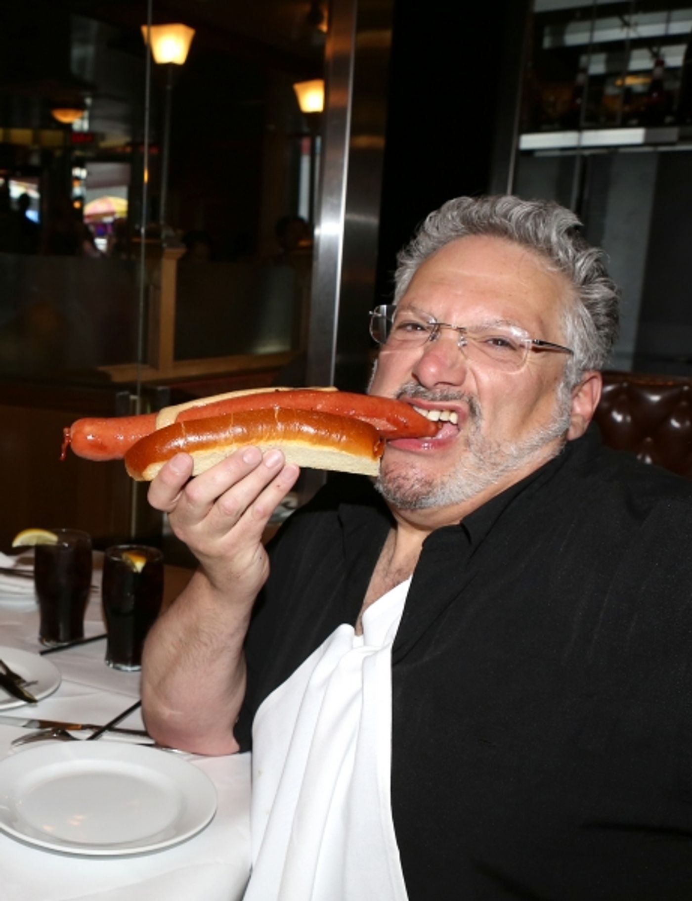 Photo Coverage: Harvey Fierstein and KINKY BOOTS Celebrate the Brooklyn Diner's New 'Harvey Hot Dog'!  Image