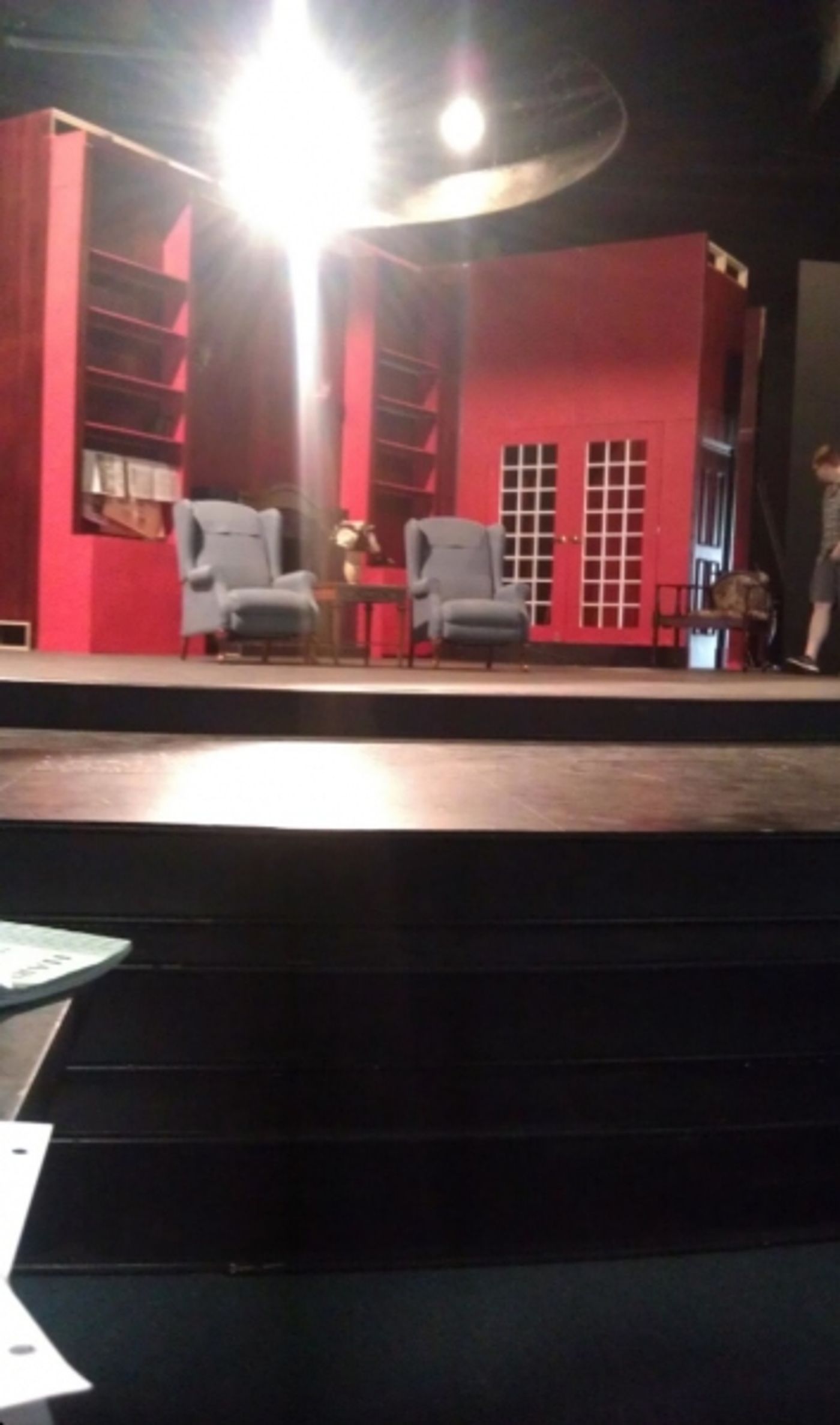 Photo Flash: Saturday Intermission Pics, May 25 - Cast of KINKY BOOTS Braves the Rain, Holland Taylor, & More! Image