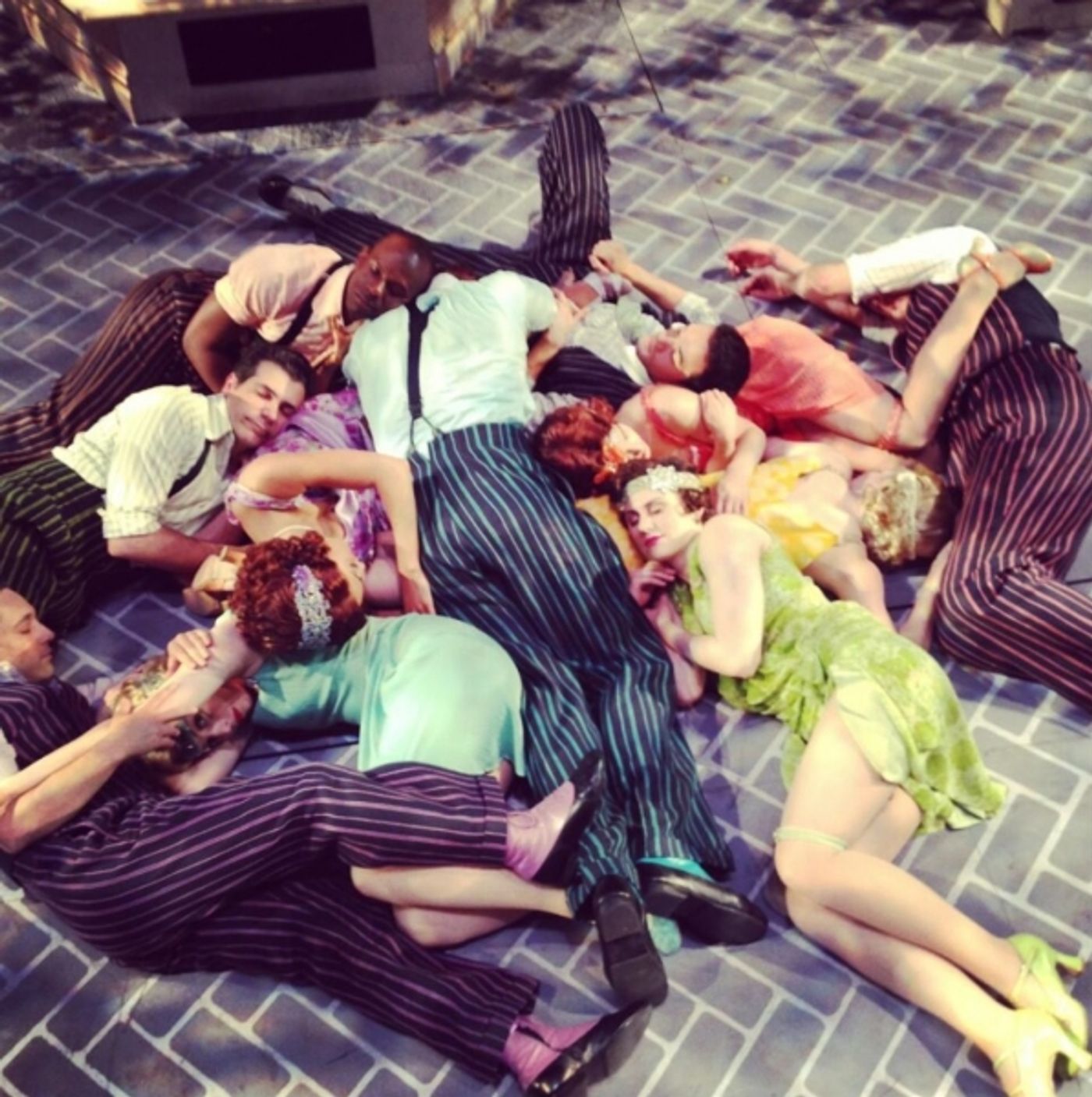 Photo Flash: Saturday Intermission Pics, May 25 - Cast of KINKY BOOTS Braves the Rain, Holland Taylor, & More!  Image