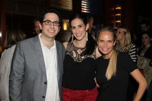 Robert Diamond, Jennifer Diamond and Kristin Chenoweth @ BroadwayWorld Robert Diamond, Jennifer Diamond and Kristin Chenoweth Photo