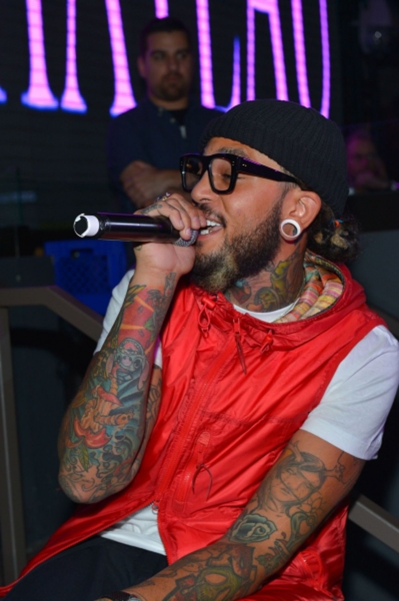 Photo Flash: Travie McCoy Takes to Chateau Nightclub & Gardens Rooftop  Image
