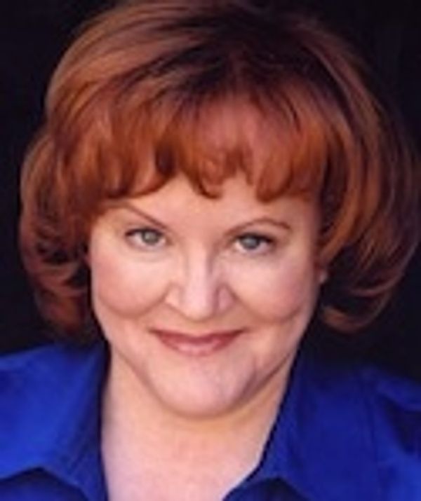 Edie McClurg  Photo