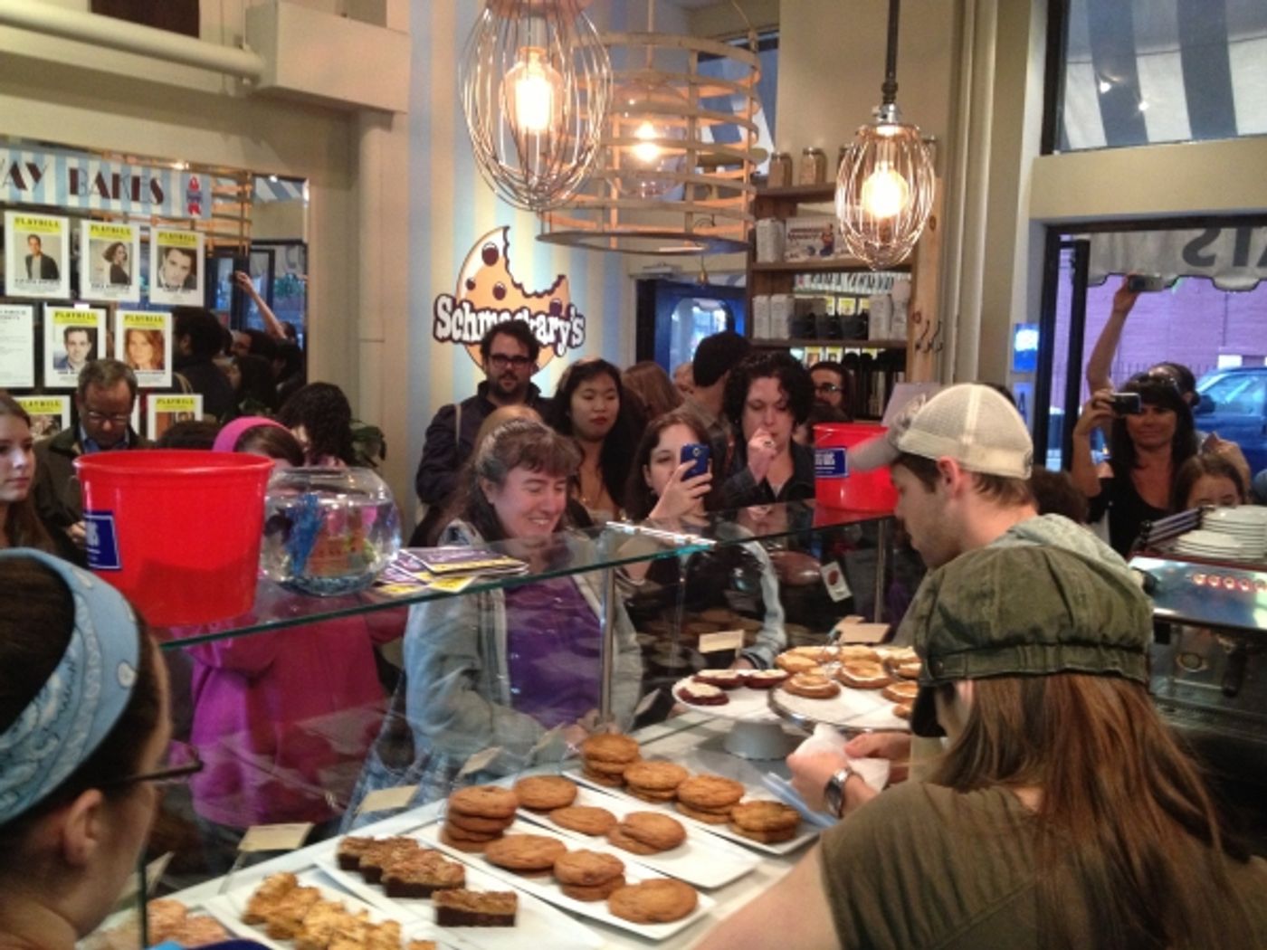 Photo Flash: Laura Osnes, Jeremy Jordan and More at BROADWAY BAKES! Image