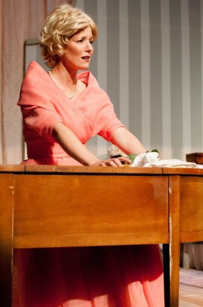 Photo Flash: First Look at Annie Floor and Erik Floor in I DO! I DO! Image