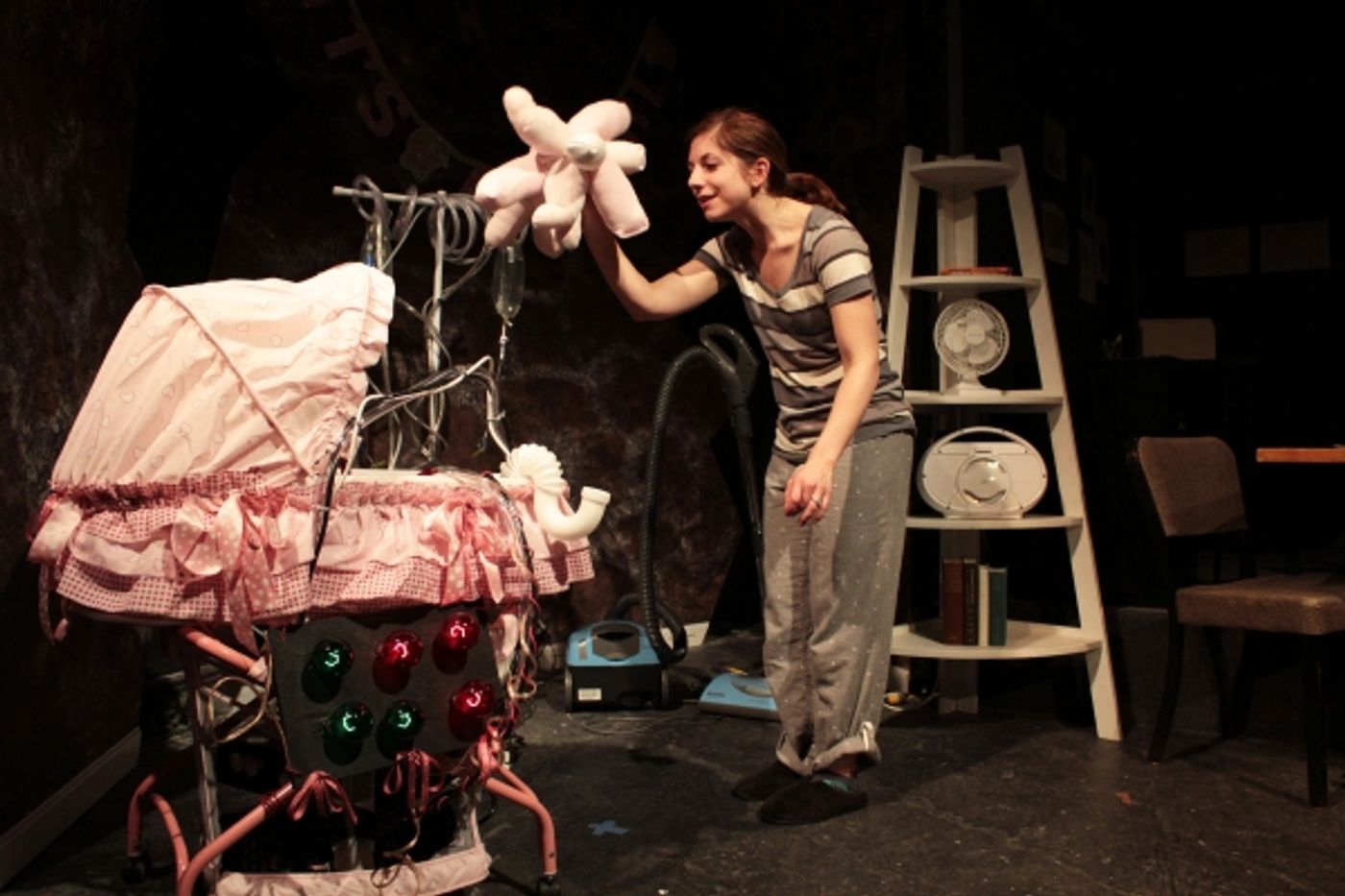 Photo Flash: First Look - Ka-Tet Theatre Co.'s SMUDGE at Athenaeum Theatre, Running Through 6/23 Image