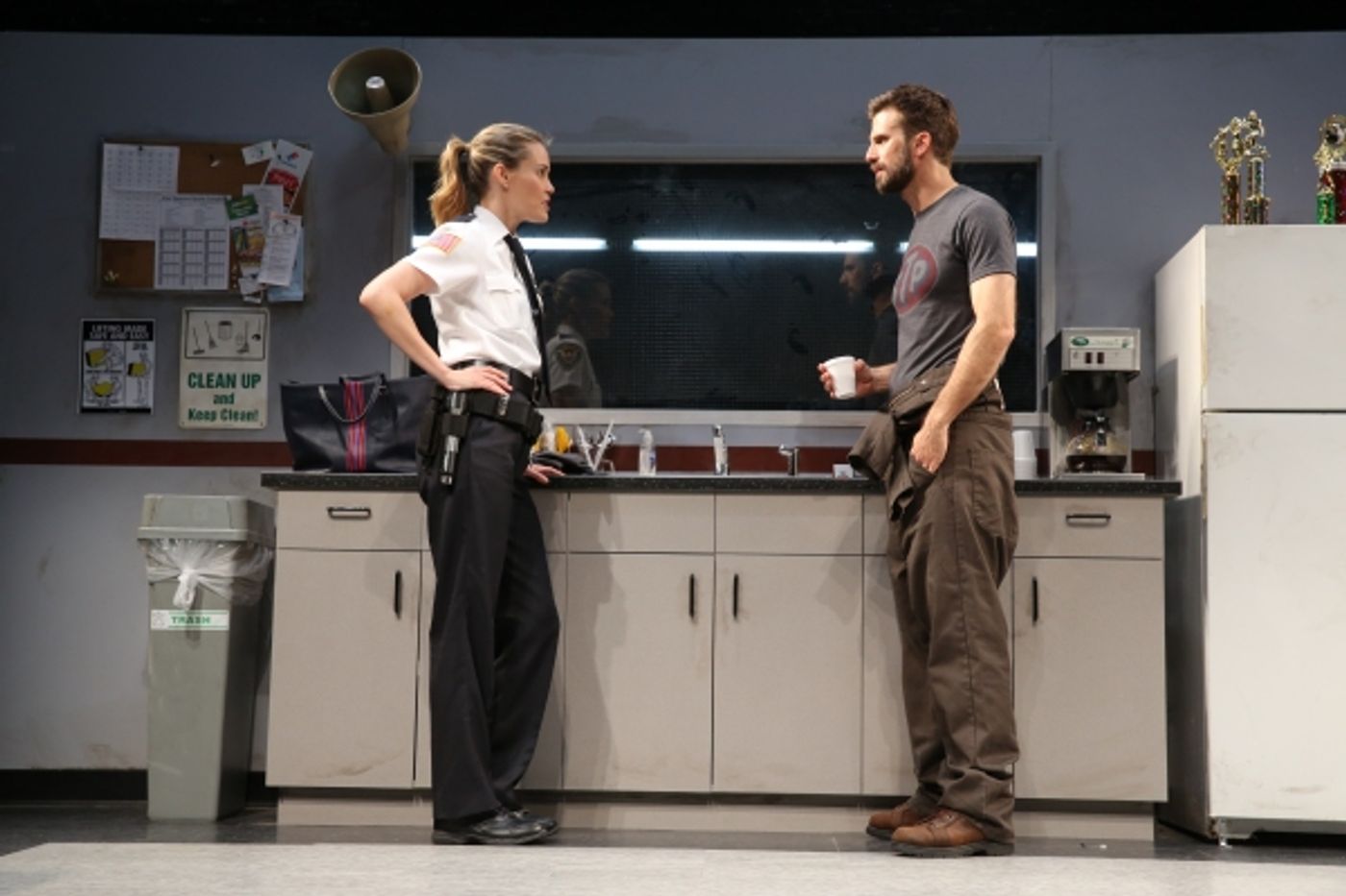 Photo Flash: First Look at Jenna Fischer, Leslie Bibb & More in REASONS TO BE HAPPY  Image