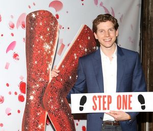Stark Sands  Photo