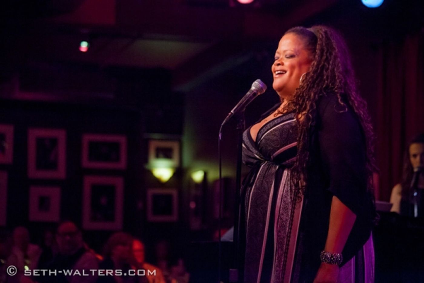 Photo Flash: Tonya Pinkins and More Perform in THE POP SHOW at Birdland  Image