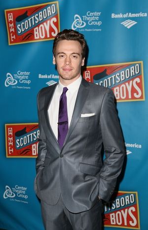 Actor Erich Bergen @ BroadwayWorld Actor Erich Bergen Photo