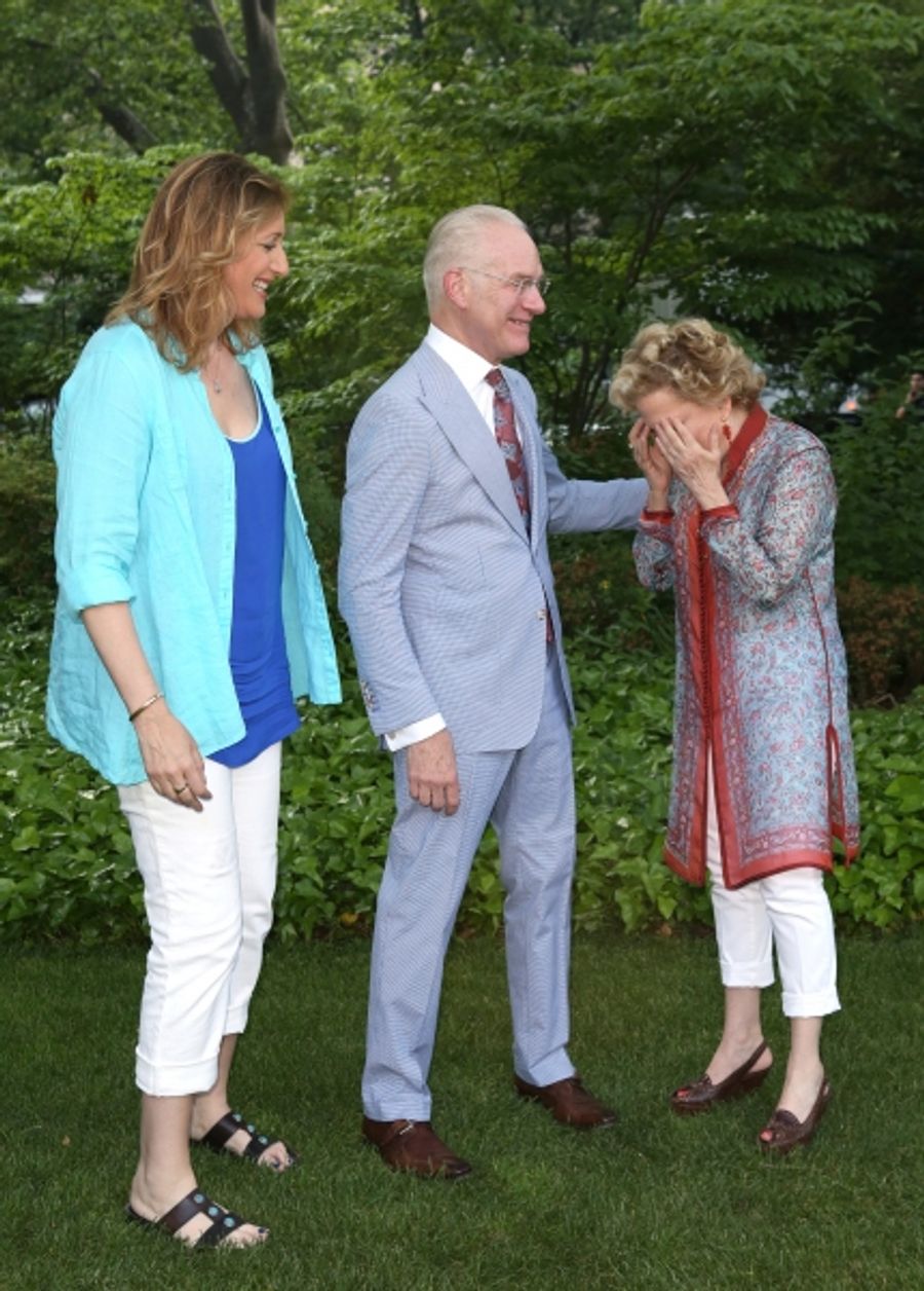 Photo Coverage: Bette Midler Celebrates 18 Years at NYRP's Spring Picnic!  Image