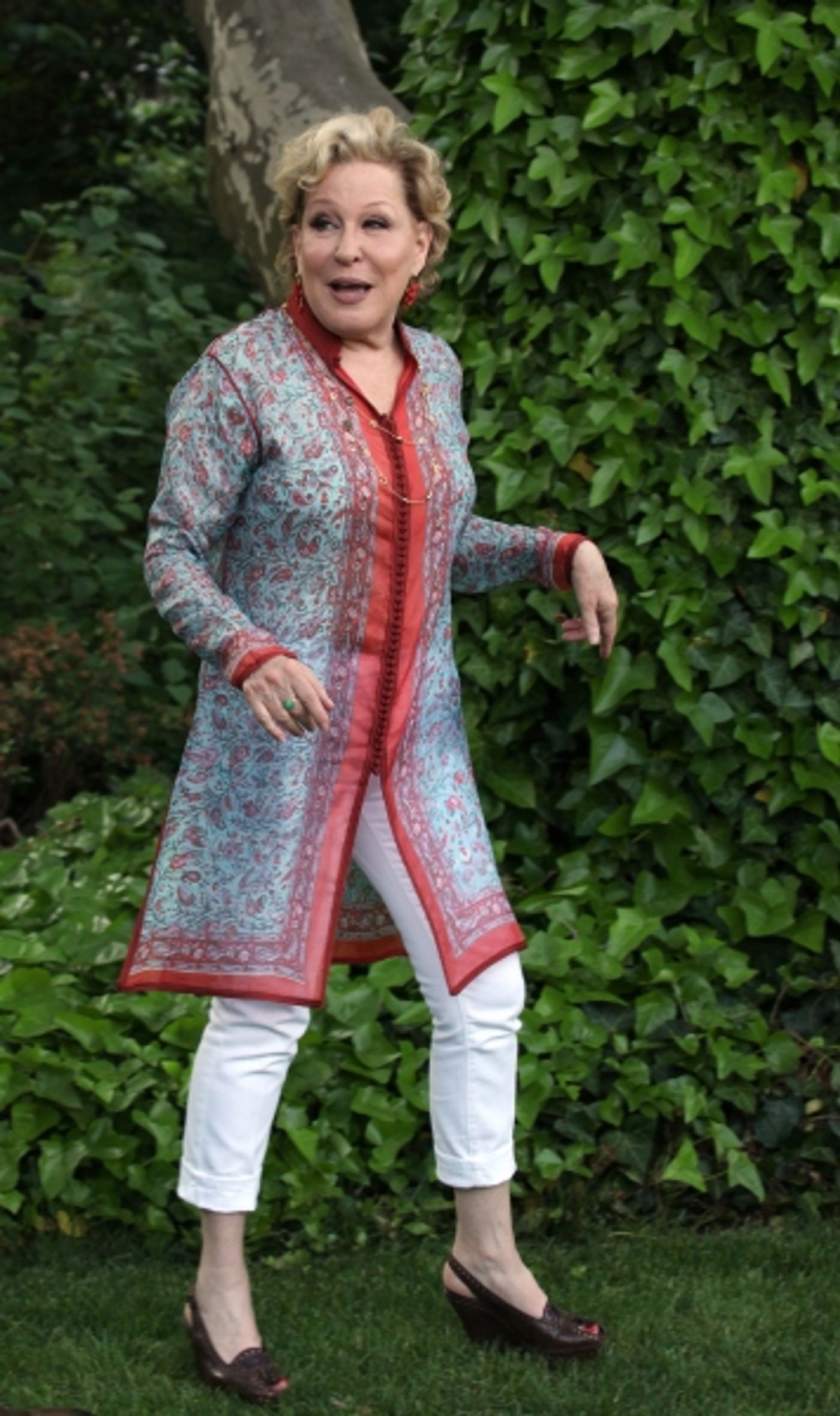 Photo Coverage: Bette Midler Celebrates 18 Years at NYRP's Spring Picnic!  Image