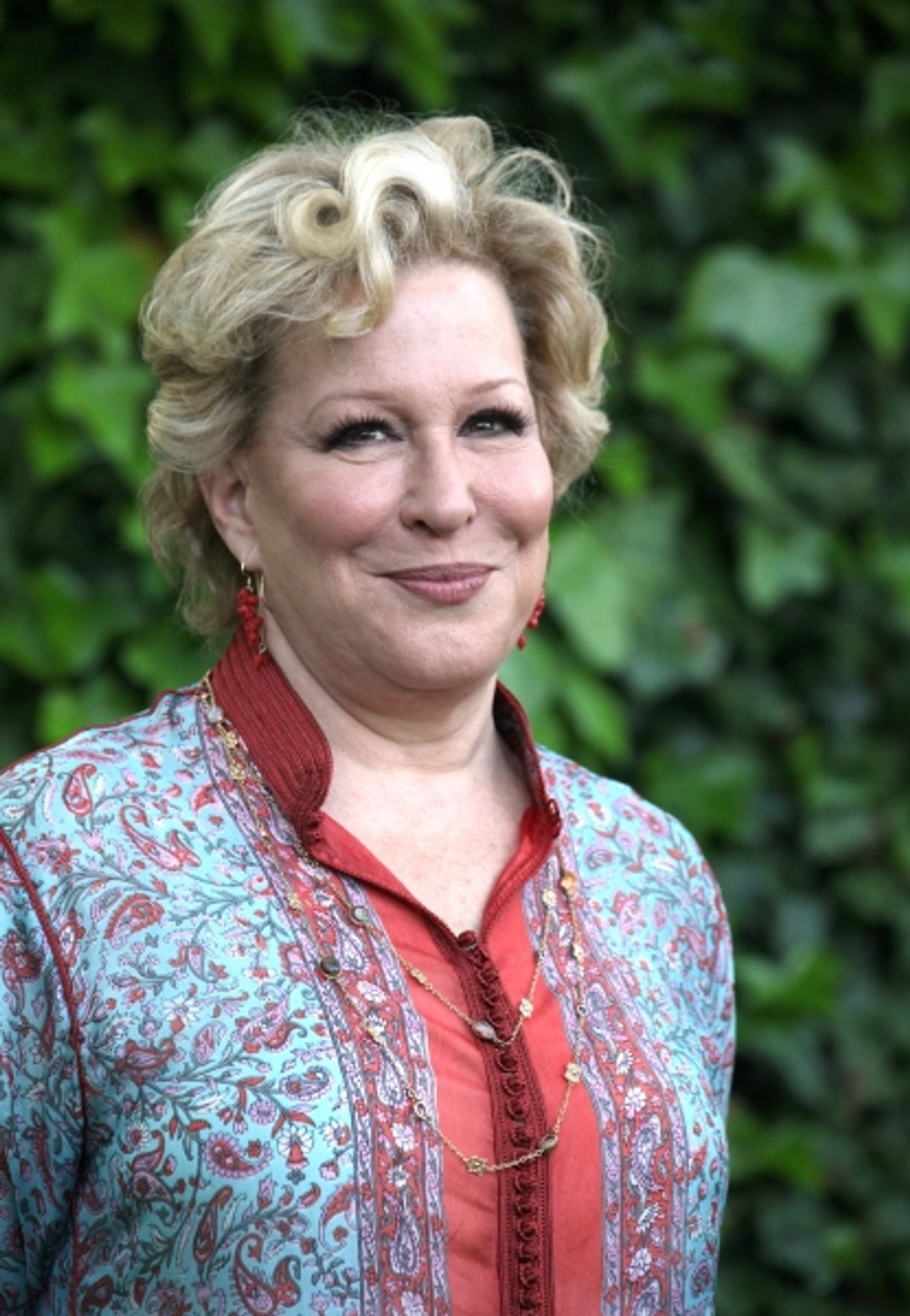 Photo Coverage: Bette Midler Celebrates 18 Years at NYRP's Spring Picnic!  Image