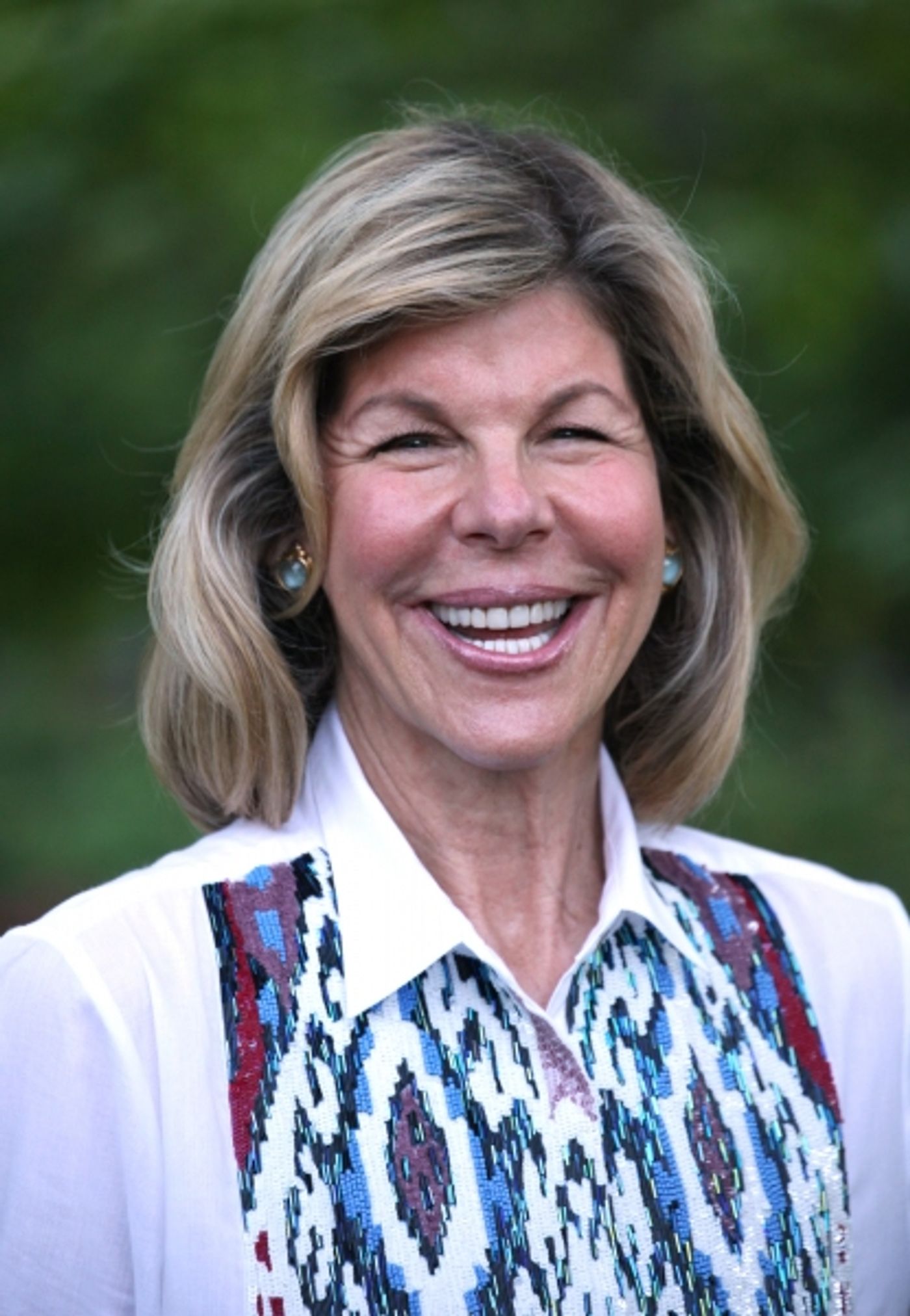 Photo Coverage: Bette Midler Celebrates 18 Years at NYRP's Spring Picnic!  Image