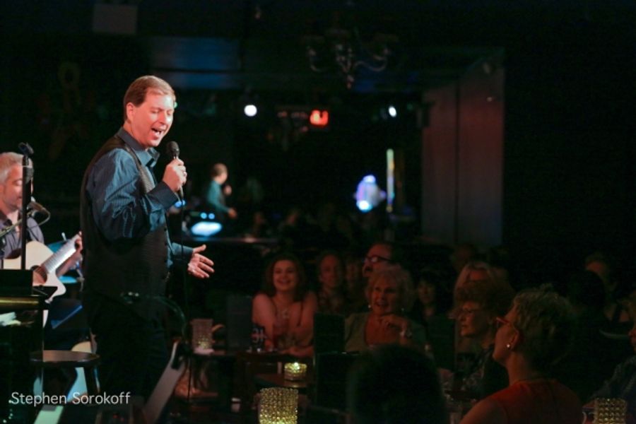 Photo Coverage: Stephen Hanks Brings AMERICAN PIE to Metropolitan Room! Image