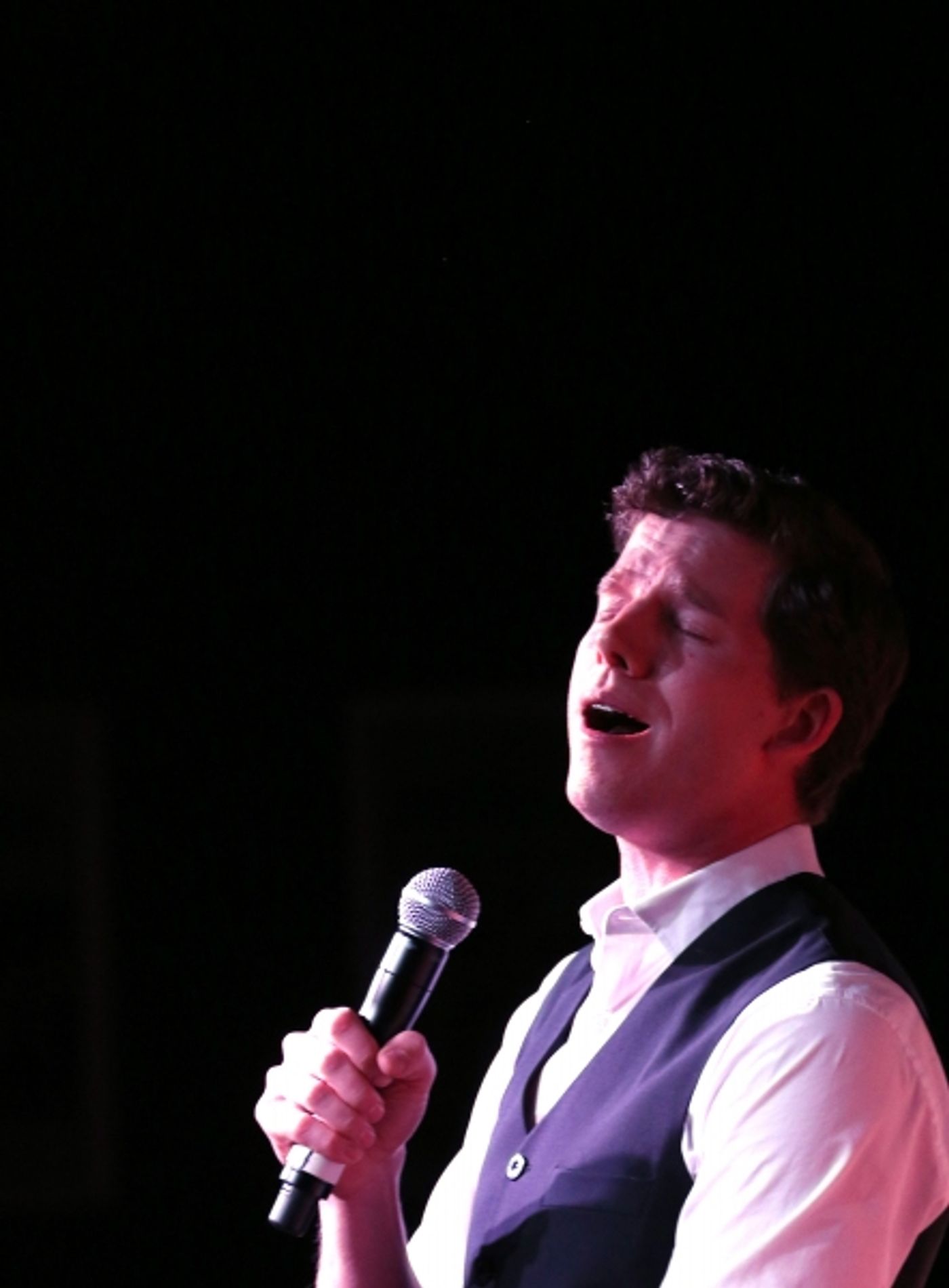 Photo Coverage: KINKY BOOTS' Annaleigh Ashford, Billy Porter and Stark Sands Perform at Barnes & Noble CD Signing!  Image