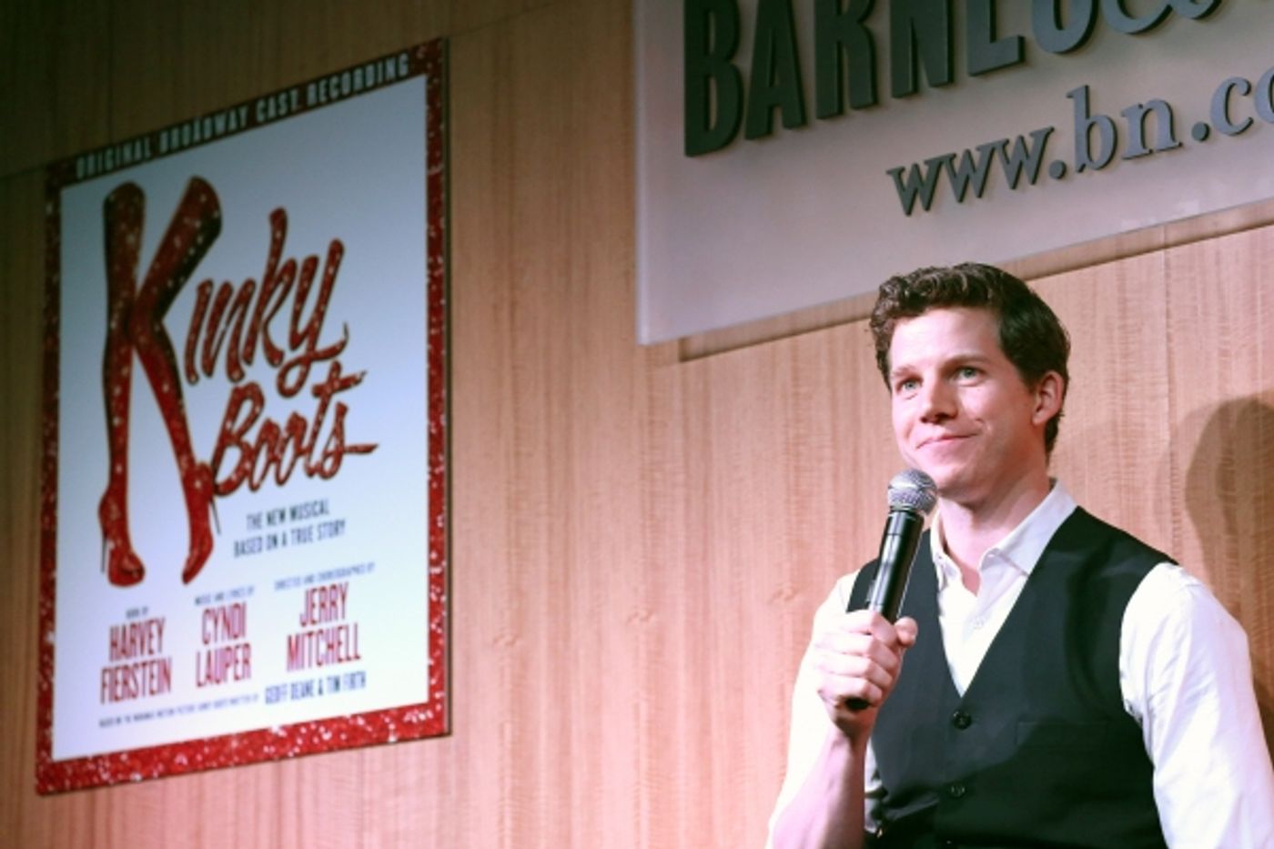 Photo Coverage: KINKY BOOTS' Annaleigh Ashford, Billy Porter and Stark Sands Perform at Barnes & Noble CD Signing!  Image