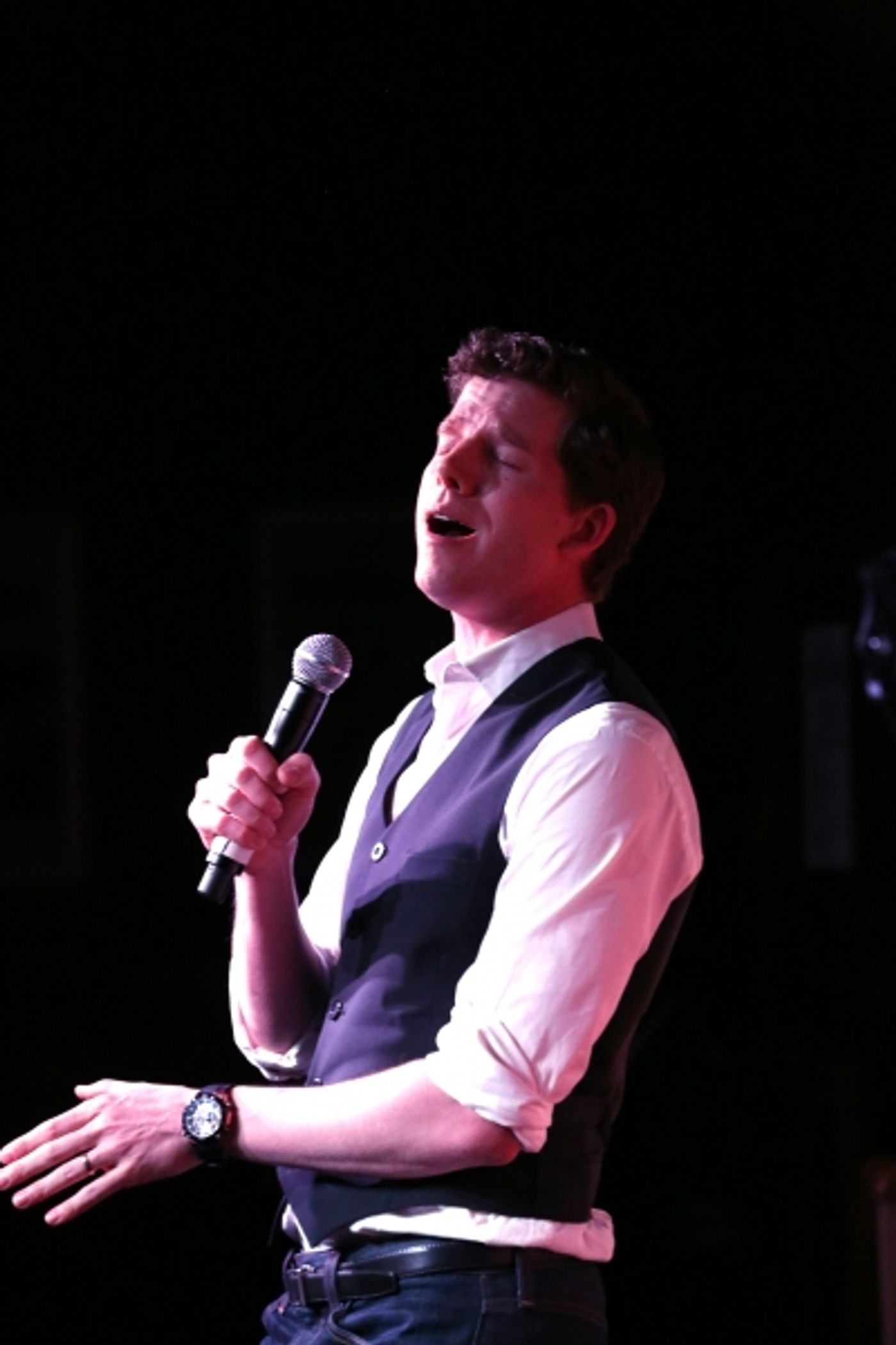 Photo Coverage: KINKY BOOTS' Annaleigh Ashford, Billy Porter and Stark Sands Perform at Barnes & Noble CD Signing!  Image