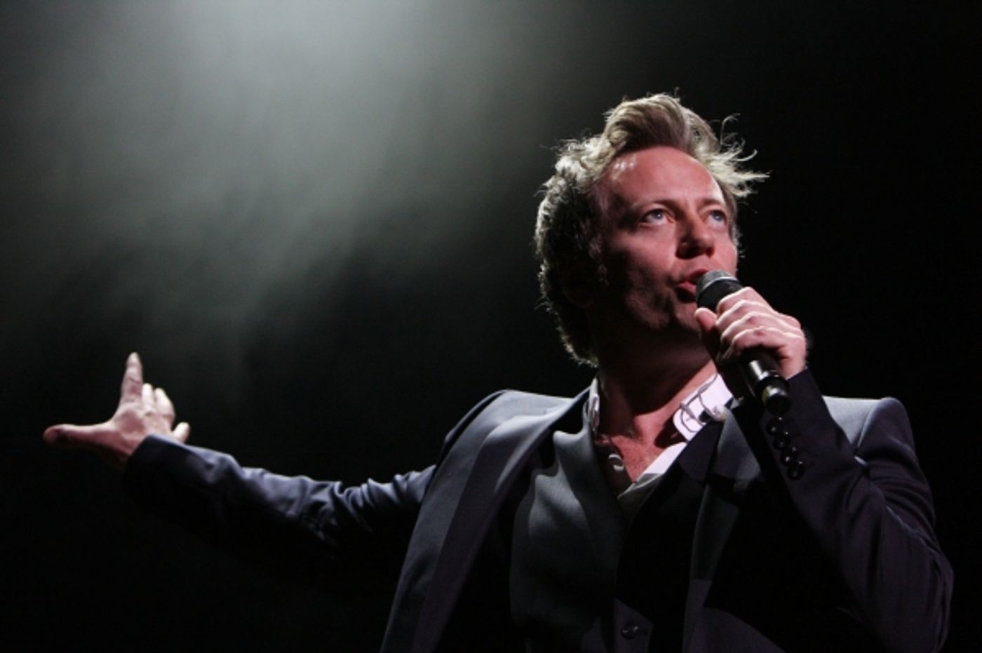 Photo Flash: First Look at THE WEST END MEN at the Vaudeville Theatre  Image