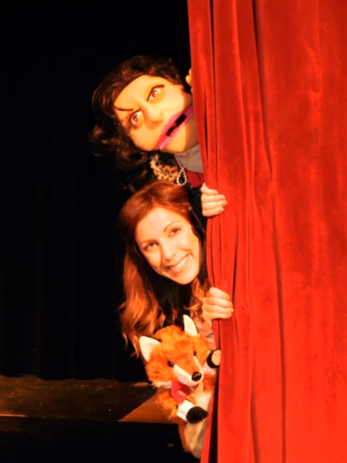LAURA LOTHIAN at Coronado Playhouse's CARNIVAL!, Running 6/28-8/4