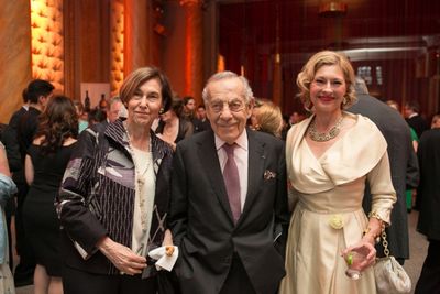 Jane Safer, Morley Safer, and Lapham's Quarterly Director of Development Laurie Eusti Photo