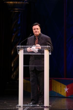 Nathan Lane  Photo