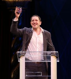 Bertie Carvel  Photo