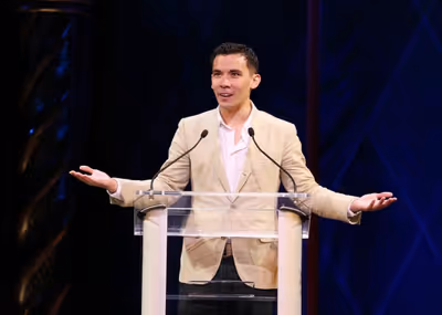 Conrad Ricamora  Photo