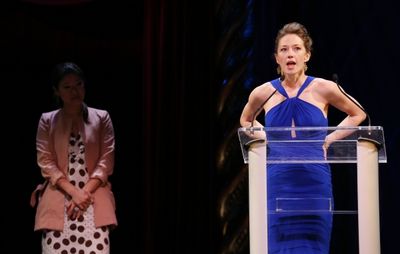 Jennifer Lim, Carrie Coon  Photo