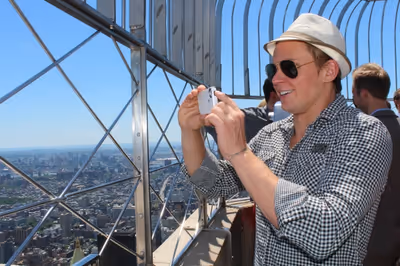 Billy Magnussen Photo