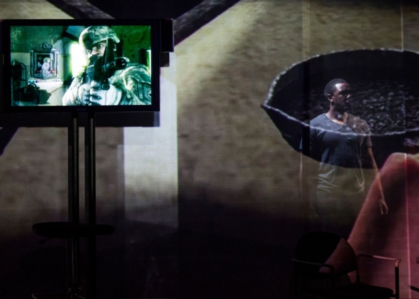 Photo Flash: First Look at YOU ARE DEAD. YOU ARE HERE., Beg. Tonight at HERE  Image