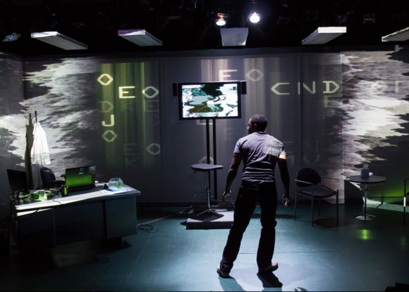 Photo Flash: First Look at YOU ARE DEAD. YOU ARE HERE., Beg. Tonight at HERE  Image