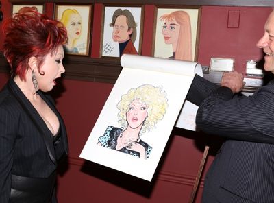 Cyndi Lauper, Max Klimaviciius  Photo