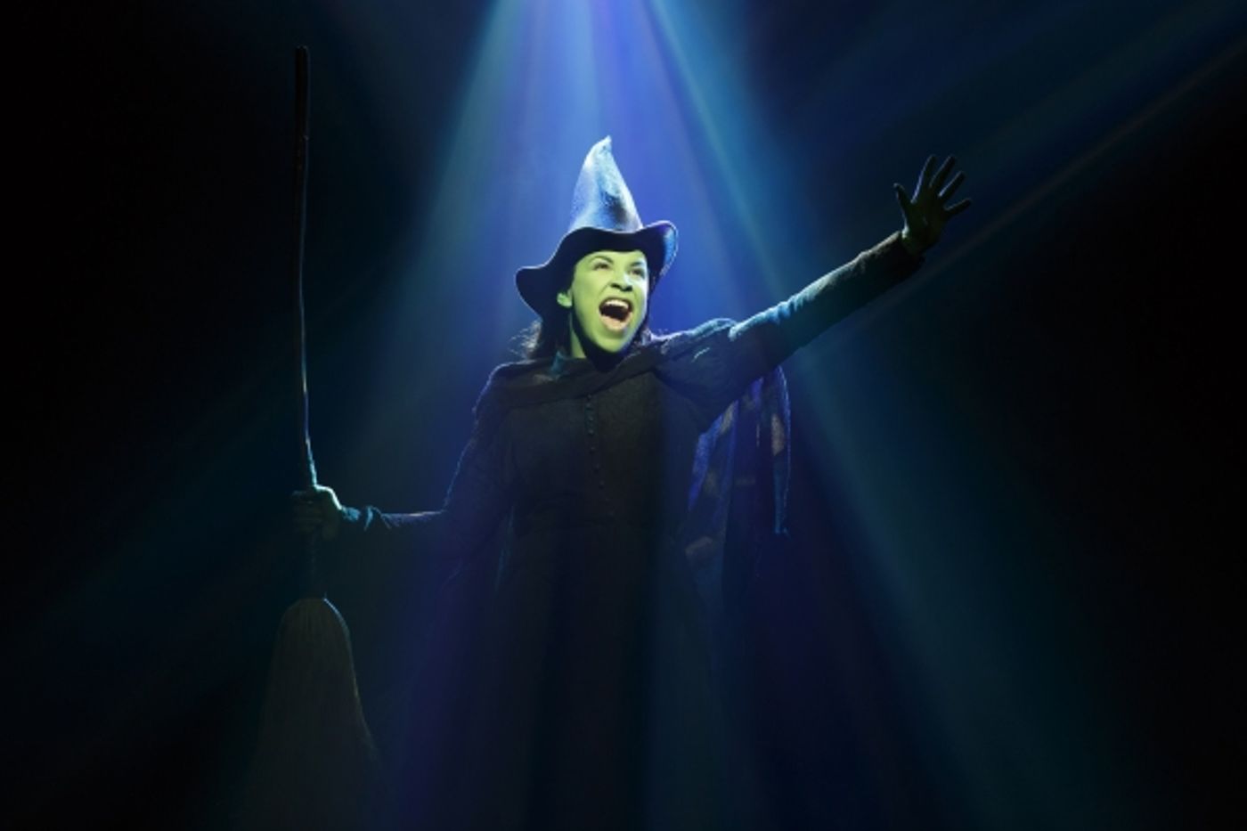 Photo Flash: First Look at Lindsay Mendez & Derek Klena in WICKED!  Image