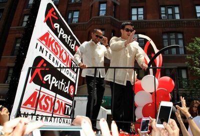 TV 5 talents Derek Ramsay and Aga Muhlach Photo