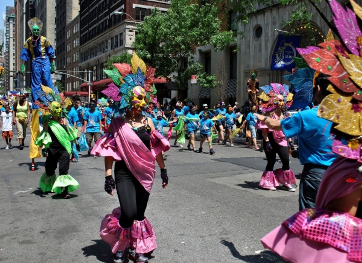 Photos: Filipino Broadway Stars, New Yorkers Celebrate 115th PH Independence Day Image