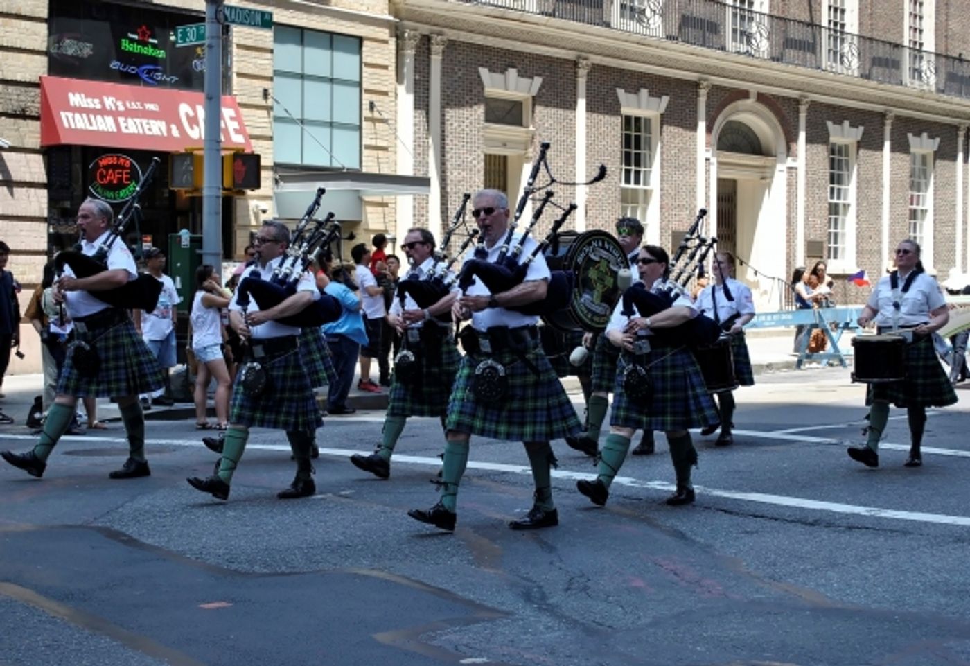 Photos: Filipino Broadway Stars, New Yorkers Celebrate 115th PH Independence Day Image