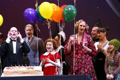 Anthony Warlow, Merwin Foard, Lilla Crawford & the cast Photo