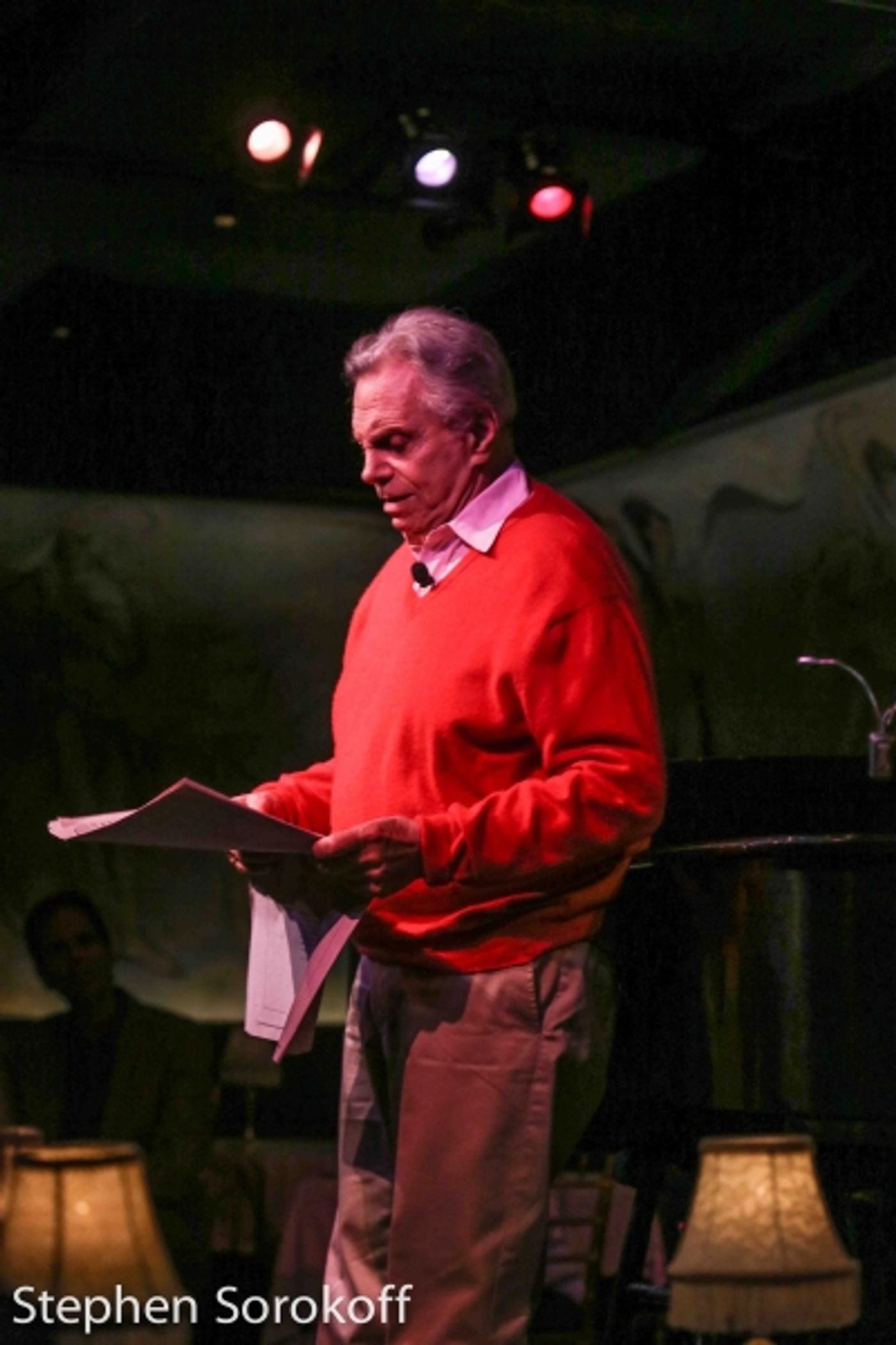 Photo Coverage: Mort Sahl Visits Cafe Carlyle  Image