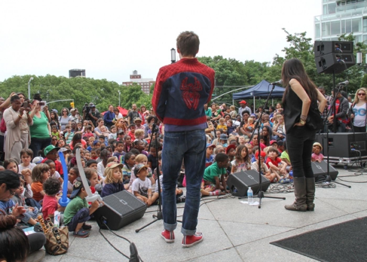 Photo Flash: Cast of SPIDER-MAN Performs at Brooklyn Public Library Image