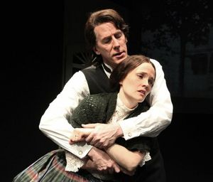 Steven Hauck as Abraham Lincoln and Leah Curney as Mary Todd Lincoln Photo