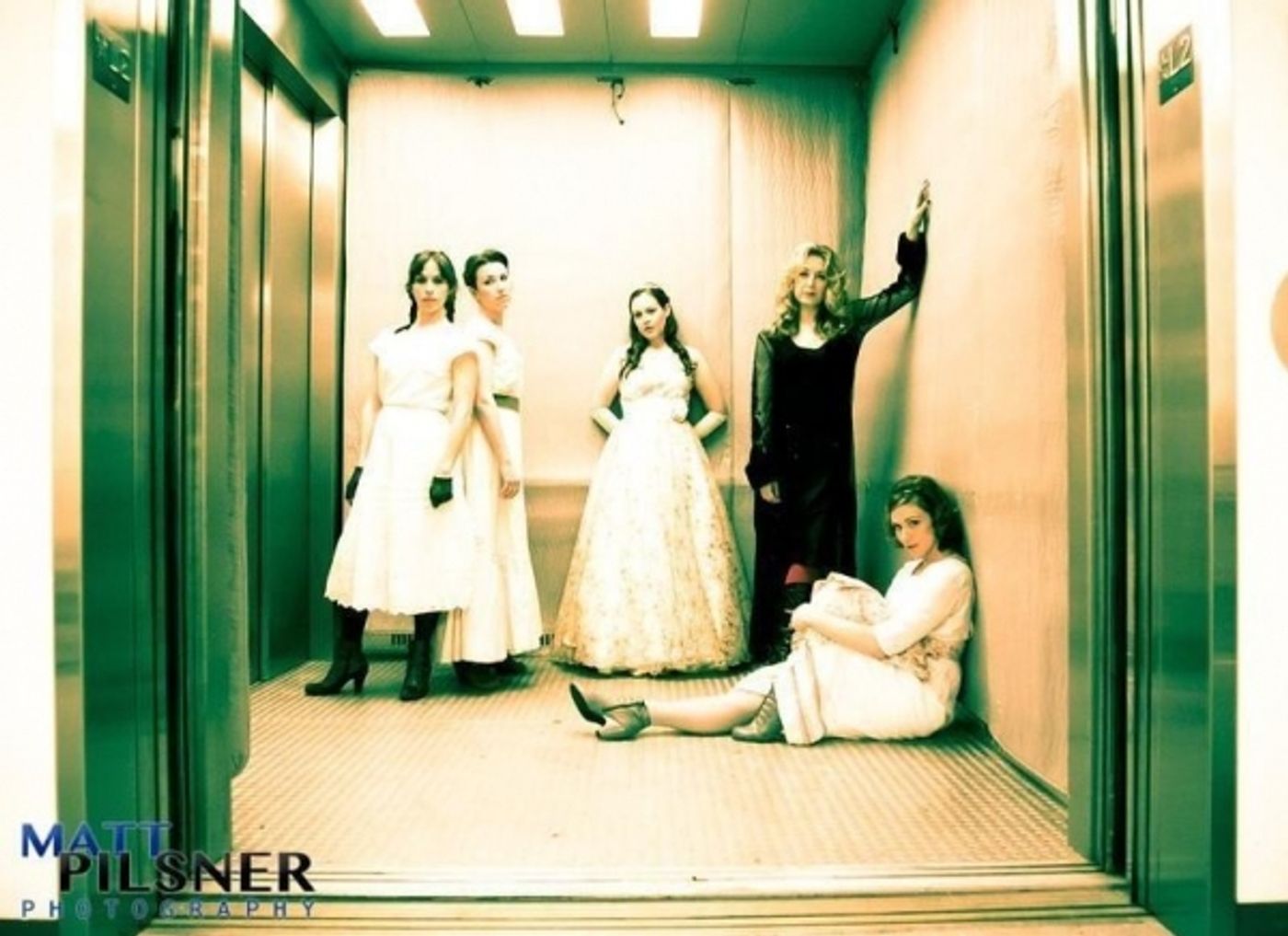 Photo Flash: Saturday Intermission Pics, June 8, Part 2 - NEWSIES Celebrates 500 Performances, and the Tony Prepping Continues! Image