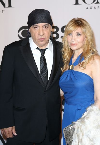 Photo Coverage: 2013 Tony Awards Red Carpet Part-2! — photo 29 of 64