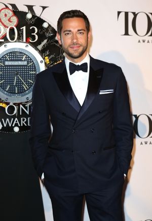 Zachary Levi  Photo